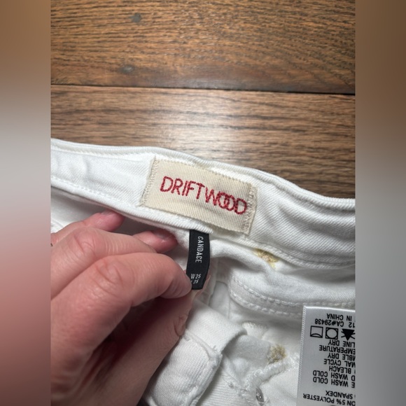 Driftwood Candance White Denim Yellow Floral Daisy Embrodiered Jean‎ Size 25 - Picture 4 of 6